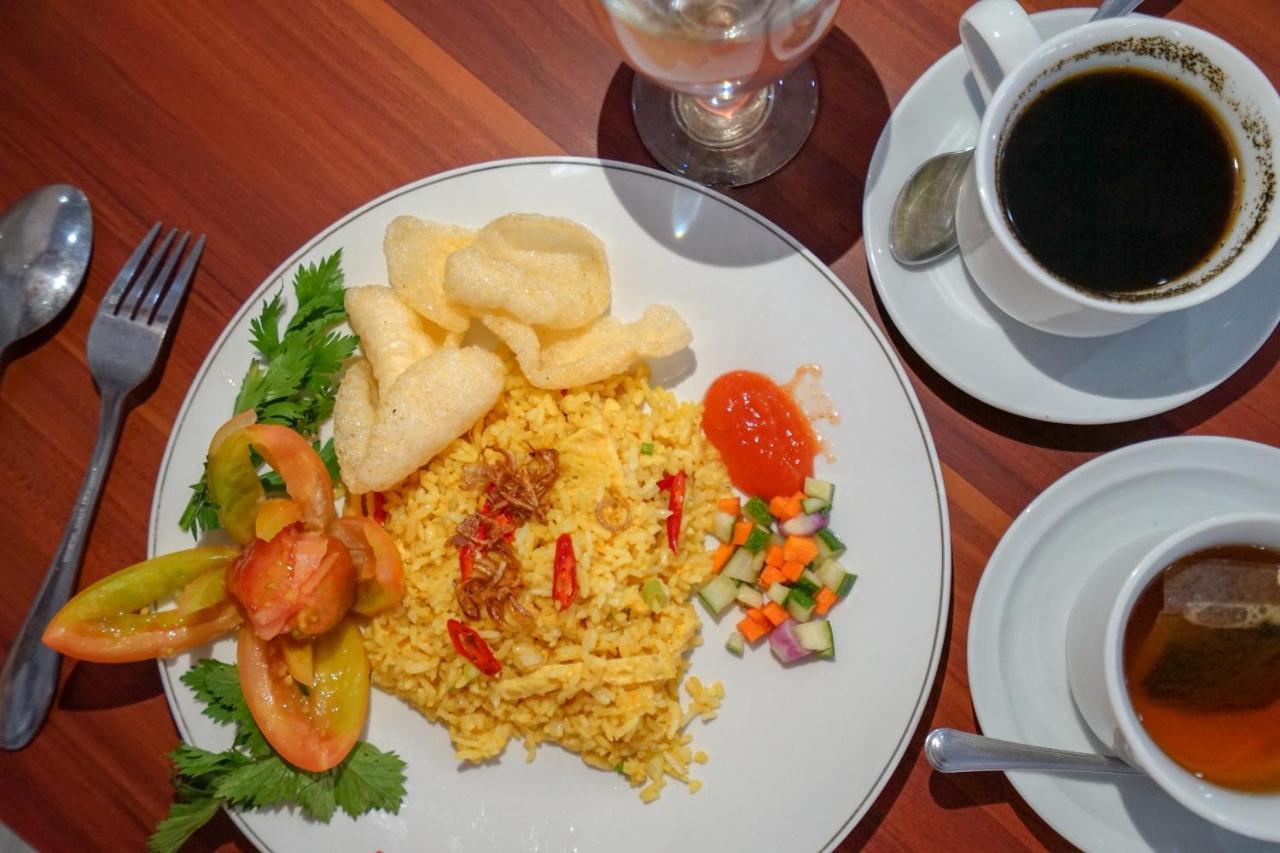 Hotel Oyo 627 Tirta Kencana Syariah