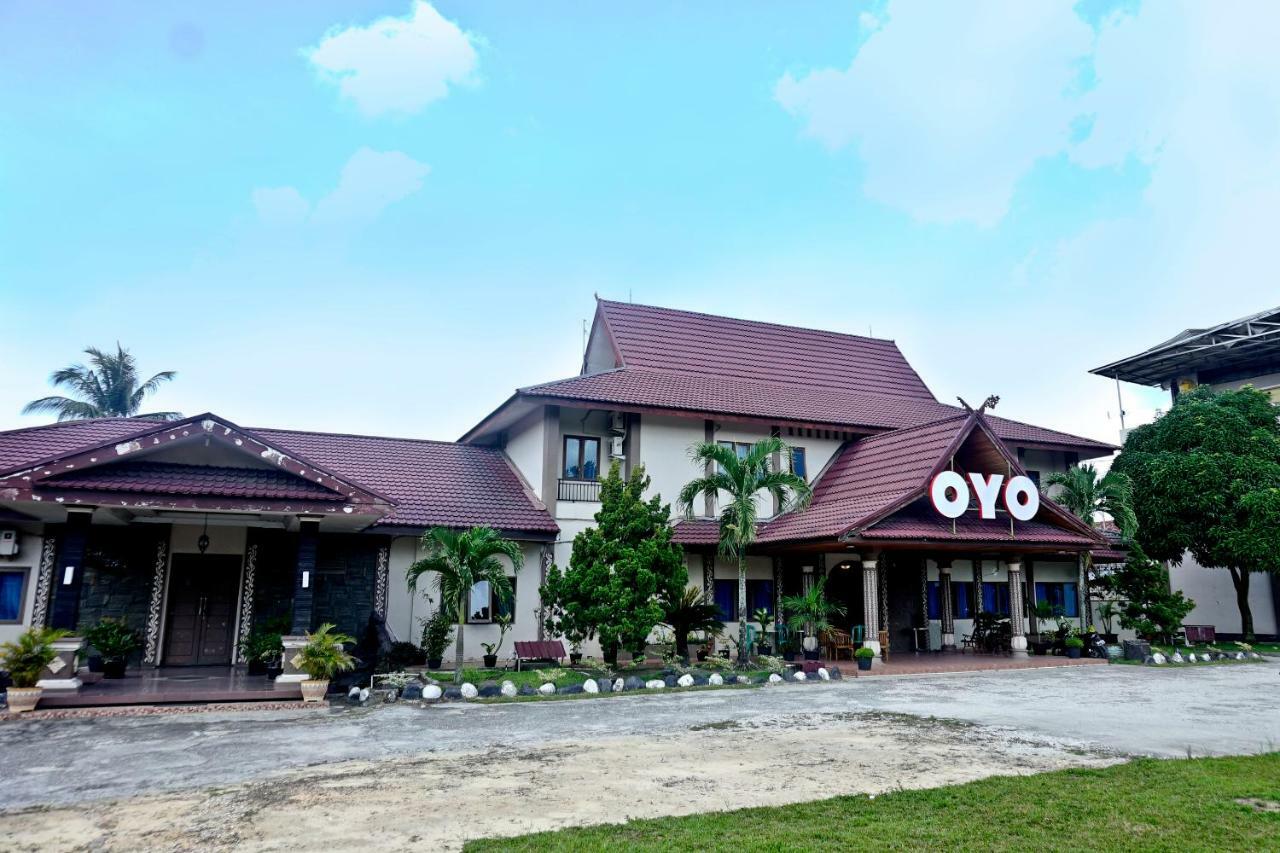 Hotel Oyo 627 Tirta Kencana Syariah