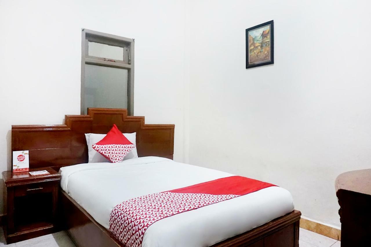 Hotel Oyo 627 Tirta Kencana Syariah