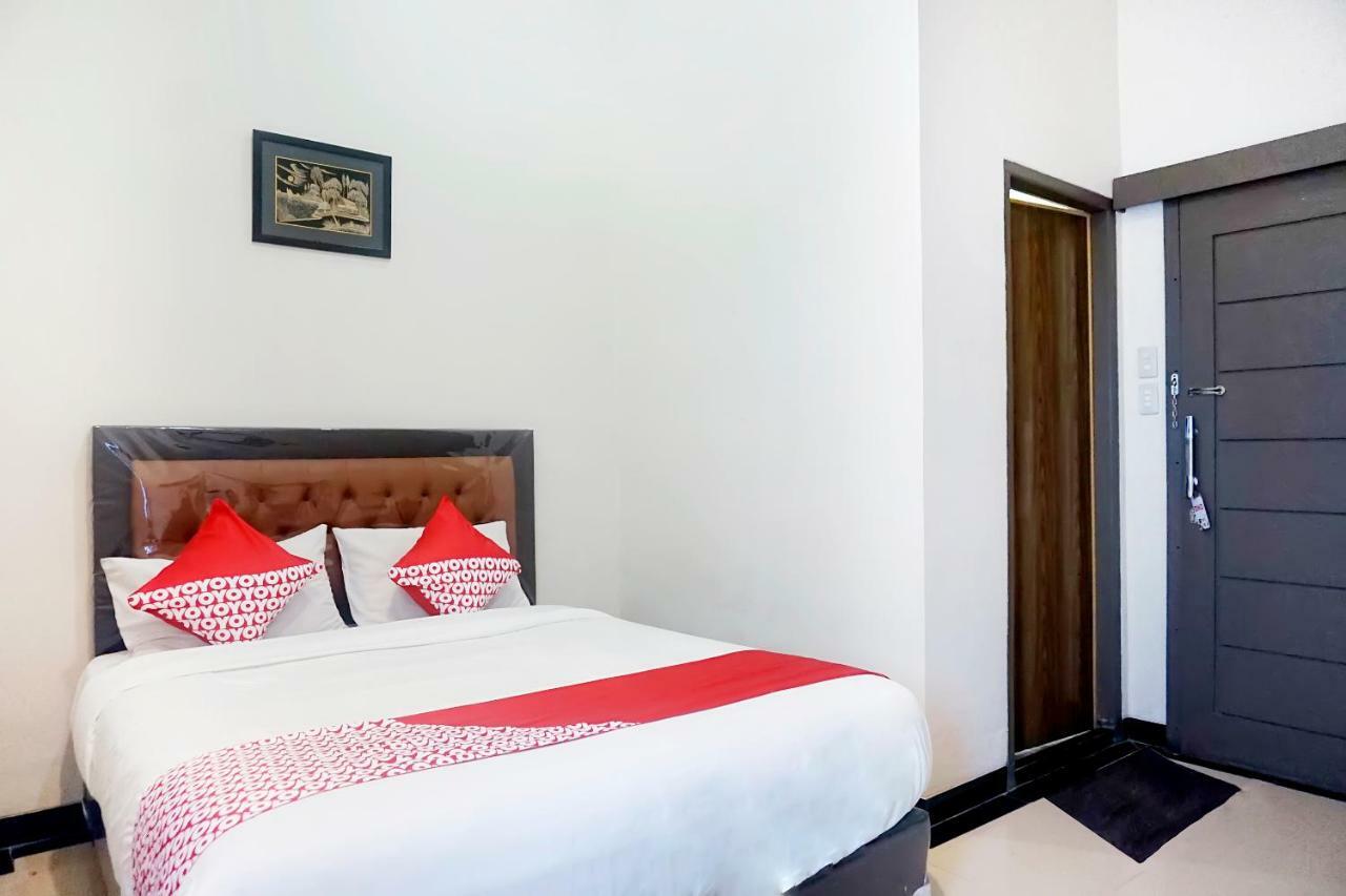 Hotel Oyo 627 Tirta Kencana Syariah