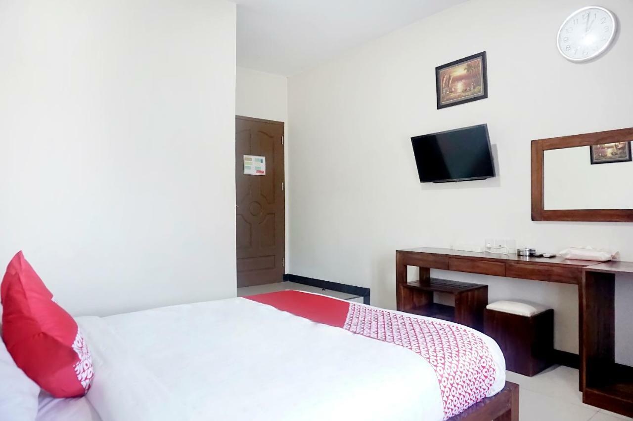 Oyo 627 Tirta Kencana Syariah 2* Pekanbaru